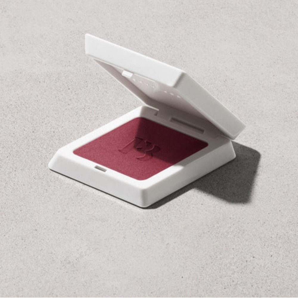 💋FENTY BEAUTY CHEEKS SUEDE POWDER BLUSH In Summertime Wine